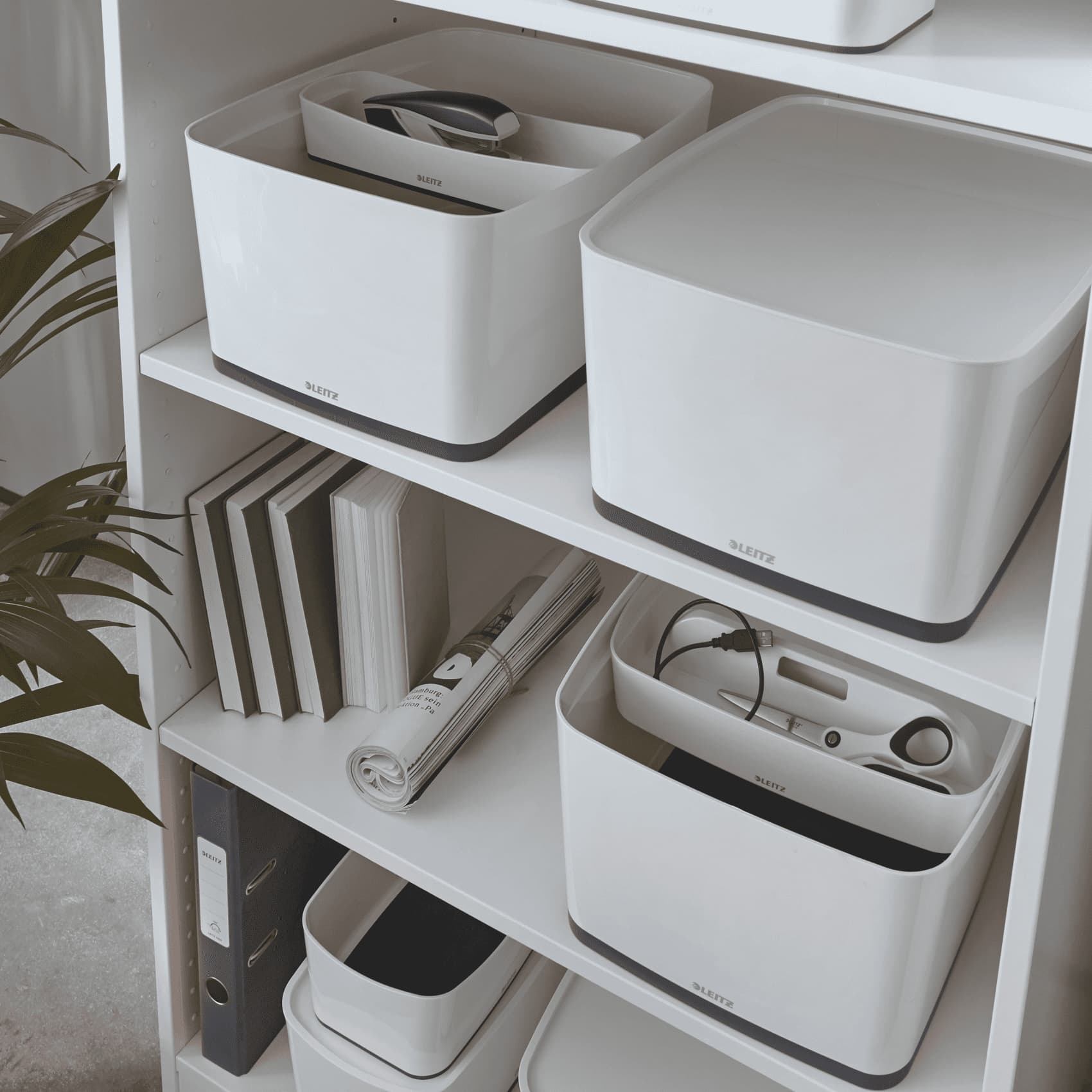 MyBox duży z pokrywką, biało-czarny LEITZ 52161095