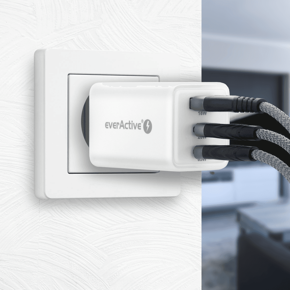 Ładowarka sieciowa 230V EVERACTIVE SC-655Q 1xUSB-A (18W) 1xUSB-C(20W) 1xUSB-C (65W) biała