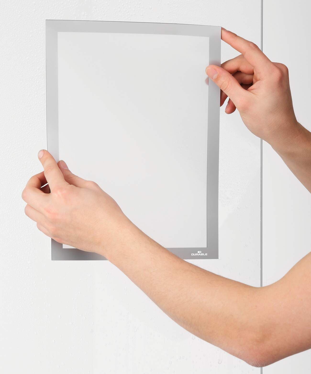 Ramka plakatowa DURAFRAME SUN A4 (2 sztuki) srebrna 484123 DURABLE
