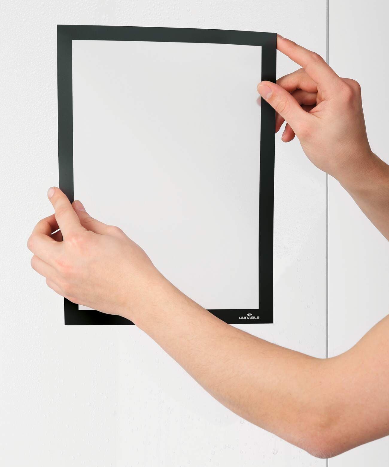 Ramka plakatowa DURAFRAME SUN A4 (2 sztuki) czarna 484101 DURABLE
