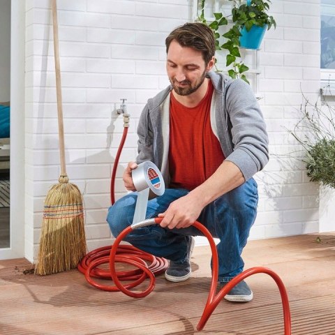 Taśma naprawcza srebrna 25m x 50mm TESA 56388-00000-15