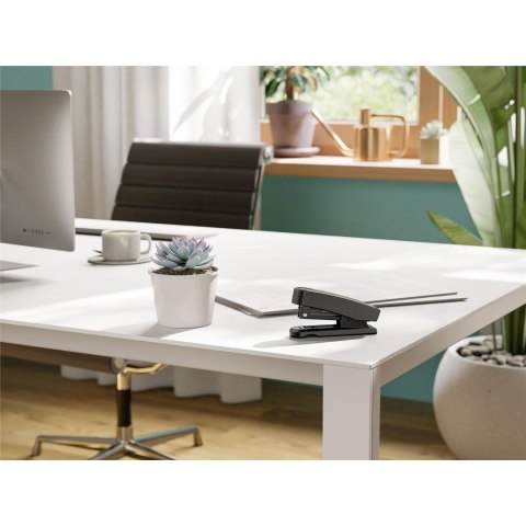 Zszywacz B10 czarny PRO RE-NEW 15k. No.10 NOVUS 020-1957